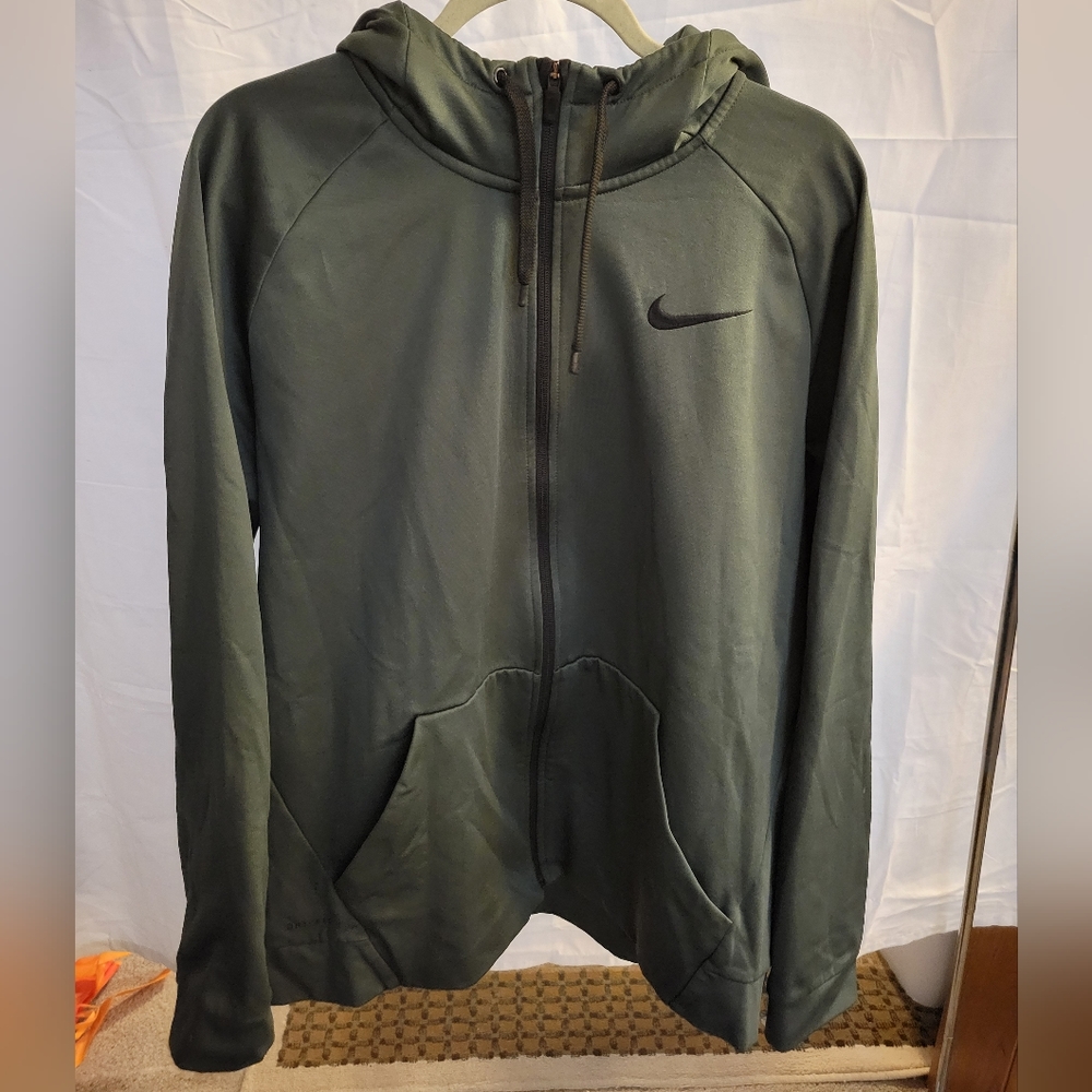 Nike Dri-Fit Zipup Jacket